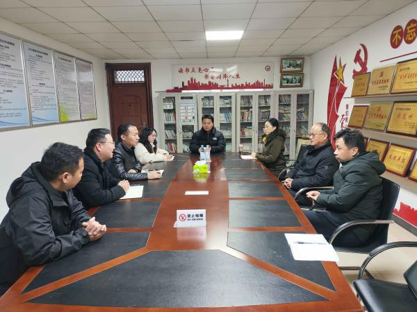 章文带队走访结对帮扶村